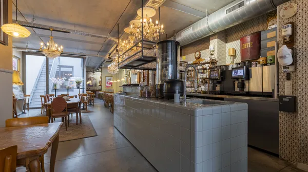 1778076345-LR -  Sint-Pietersnieuwstraat 194, 9000 Gent-001